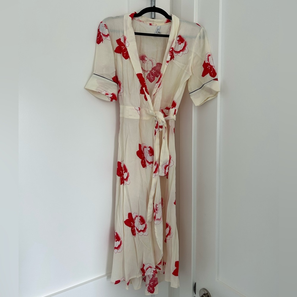 GANNI wrap dress red floral. Size S